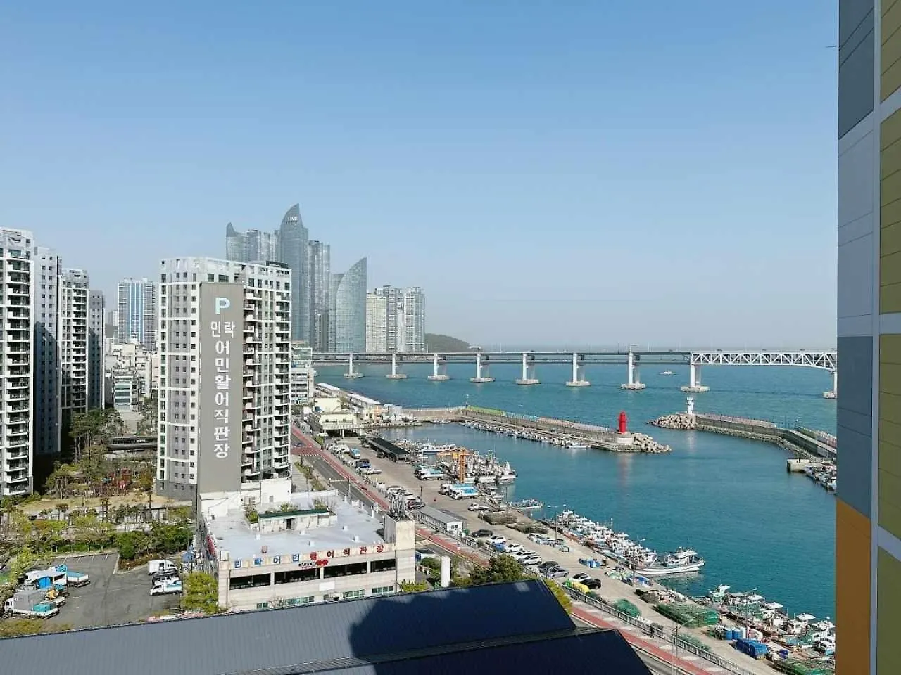 부산 광안리 깔끔한 풀옵션 오션뷰 오피스텔 Apartment Busan